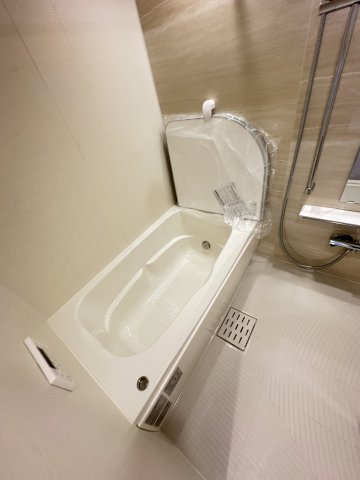 LIBTH博多住吉PREMIERの浴室