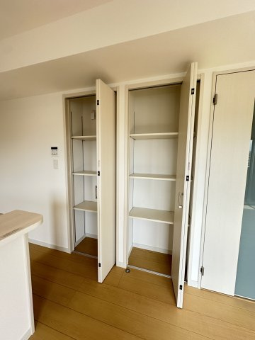 LIBTH博多住吉PREMIERの収納