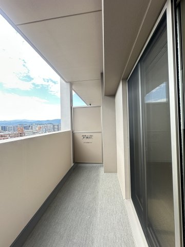 LIBTH博多住吉PREMIERのバルコニー