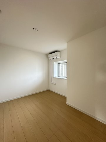 LIBTH博多住吉PREMIERの洋室