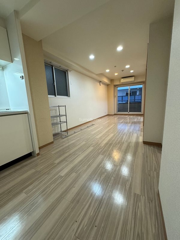 ZERO　ONE谷町の居間・リビング