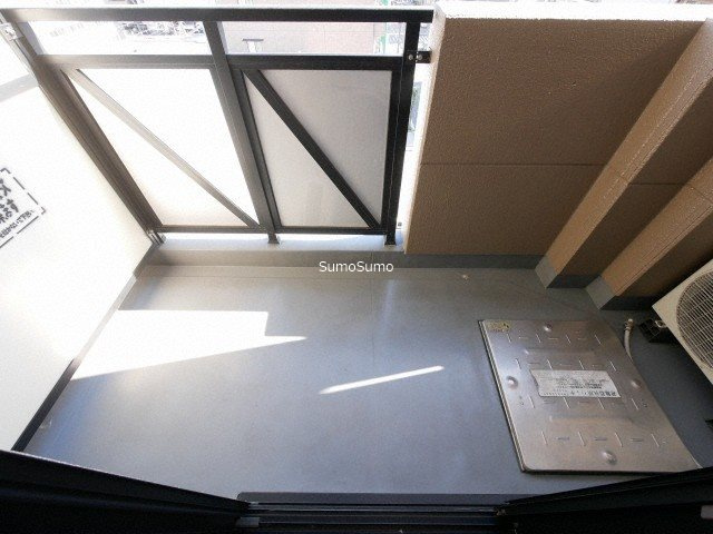 メゾンパシフィックのバルコニー