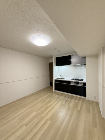 ヒカルサ尼崎栗山町の居間・リビング