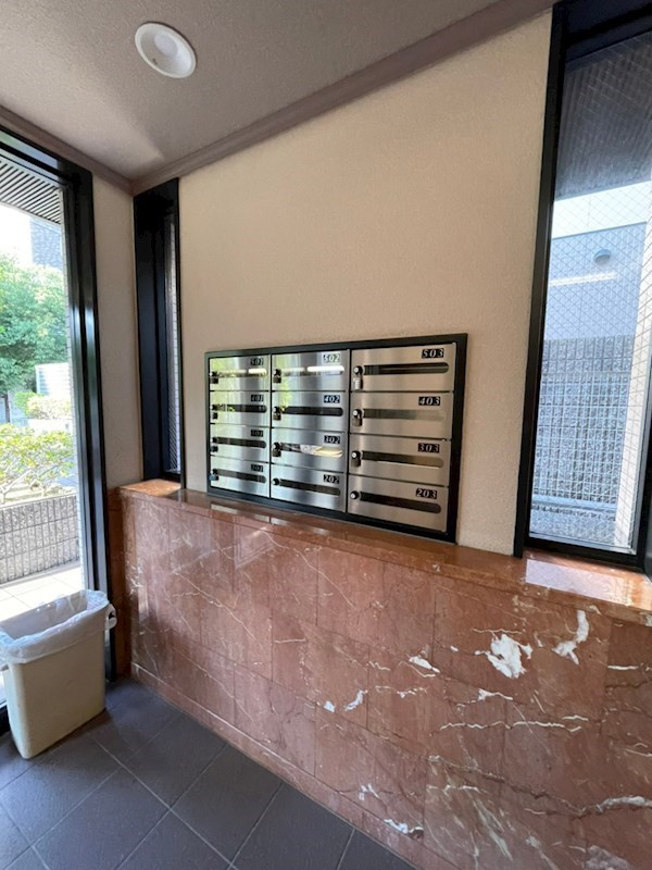 プラスワン芦屋のその他共用部分