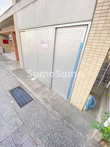 グランプラスシャトーの外観|落ち着いた雰囲気の外観です