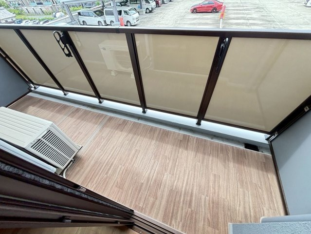 フレンシア西宮北口のバルコニー