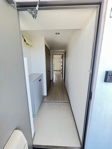 ジオレミヨ甲子園口の玄関