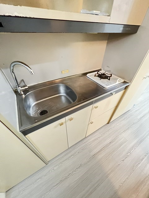 尼崎市水堂町４丁目の賃貸マンションのキッチン