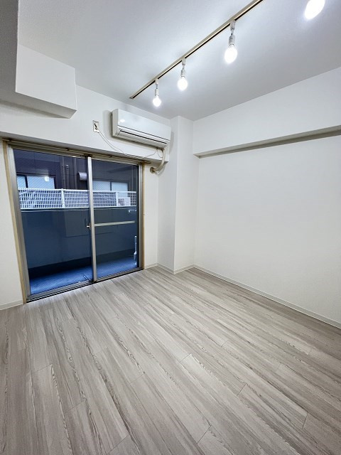 尼崎市水堂町４丁目の賃貸マンションの居間・リビング