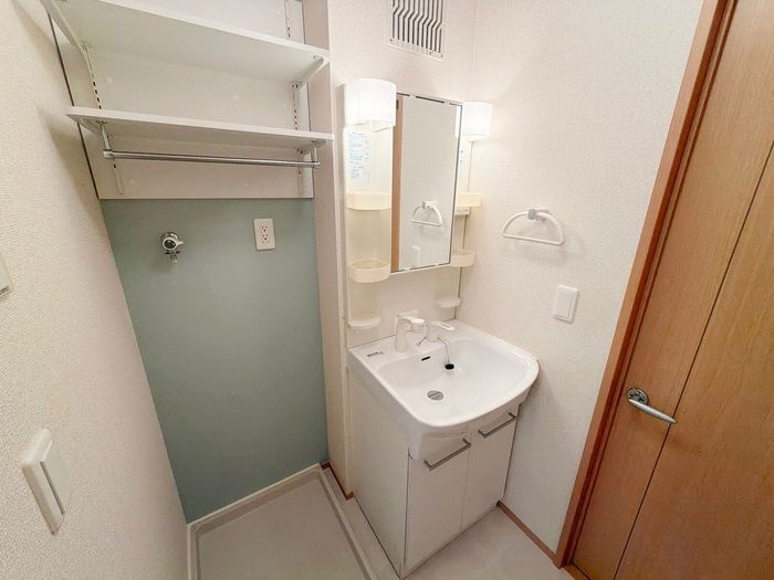 クレスト西宮東の洗面所
