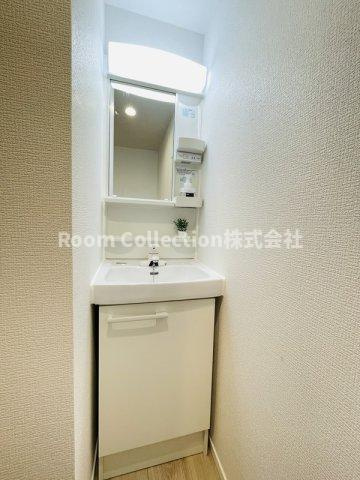 パティシオン中板橋の独立洗面台
