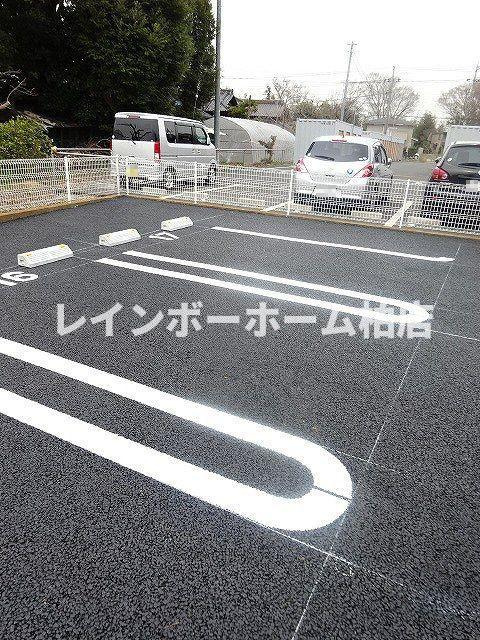 【仲介手数料：50％OFF】対象物件！の駐車場|駐車場完備です