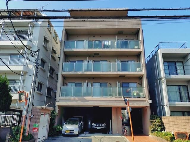 アマービレ国立の外観