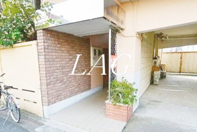 【エントランス】 | 丸元マンション | エントランスです。