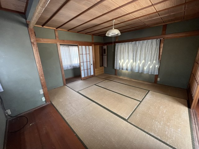 総社市中央売家の和室