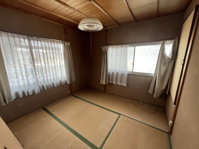 総社市中央売家の和室