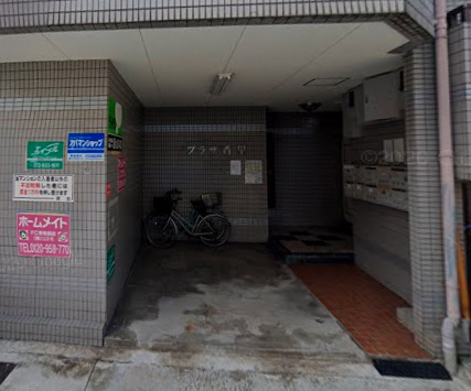プラザ香里のエントランス