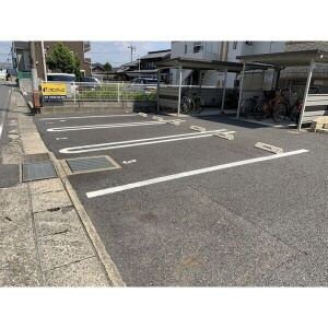 Bonheur・cle’の駐車場