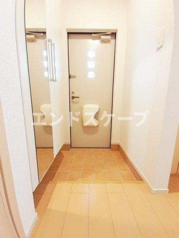 ブレシアＡの玄関|高崎、前橋のお部屋探しはエンドスケープまで！お客様の理想お聞かせ下さい♪