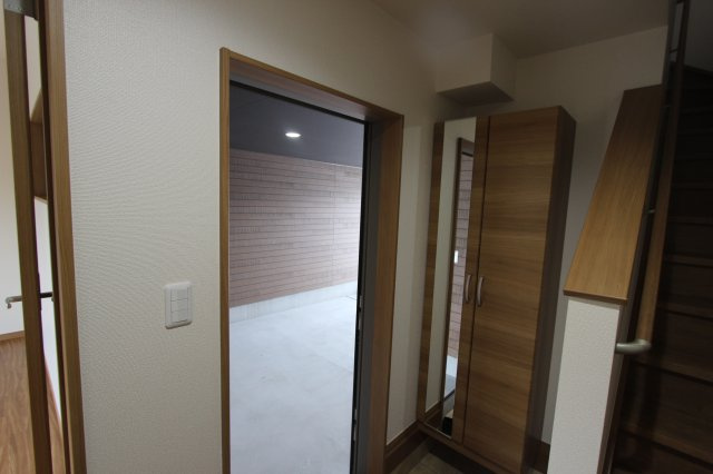 （仮称）北外山連家轟の玄関|※内観イメージ写真です。内装の色などが異なる場合があります。