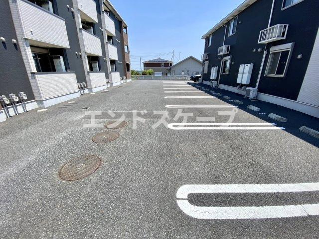 ピュアＫの駐車場|高崎、前橋のお部屋探しはエンドスケープまで！お客様の理想お聞かせ下さい♪