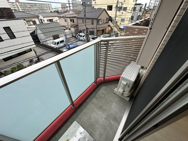 【バルコニー】 | リライア横濱鶴見