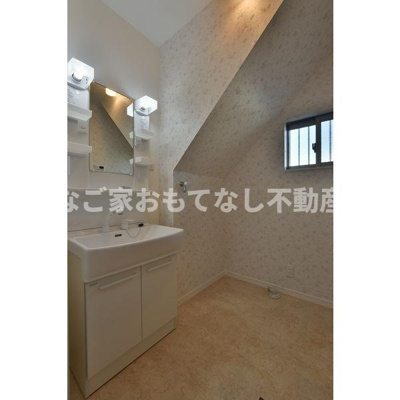 【洗面所】 | アーバンセレクト柏原 | 同タイプ写真