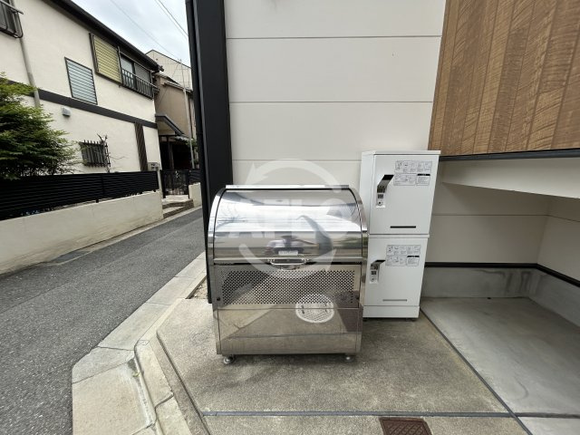 パロス江坂垂水町のその他|ゴミ置き場