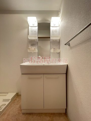 SUN・BRIGHTの洗面所|忙しい朝には欠かせない洗面所です