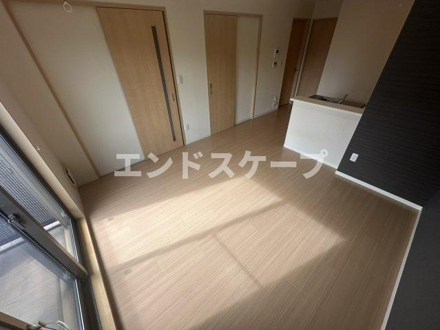 ヴィラ・エステートＡの居間・リビング|高崎、前橋のお部屋探しはエンドスケープまで！お客様の理想お聞かせ下さい♪