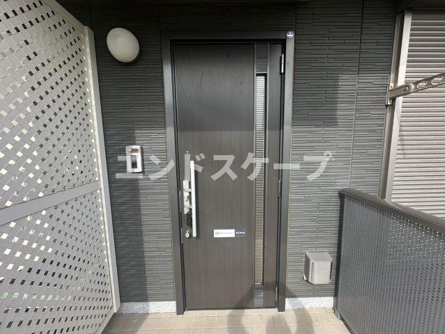ヴィラ・エステートＡの玄関|高崎、前橋のお部屋探しはエンドスケープまで！お客様の理想お聞かせ下さい♪
