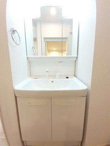 フィオーレ　Ａの洗面所