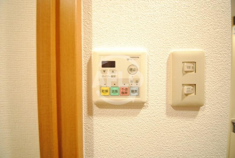 ディナスティ清水谷Ⅲの設備|ディナスティ清水谷Ⅲ　浴室乾燥機