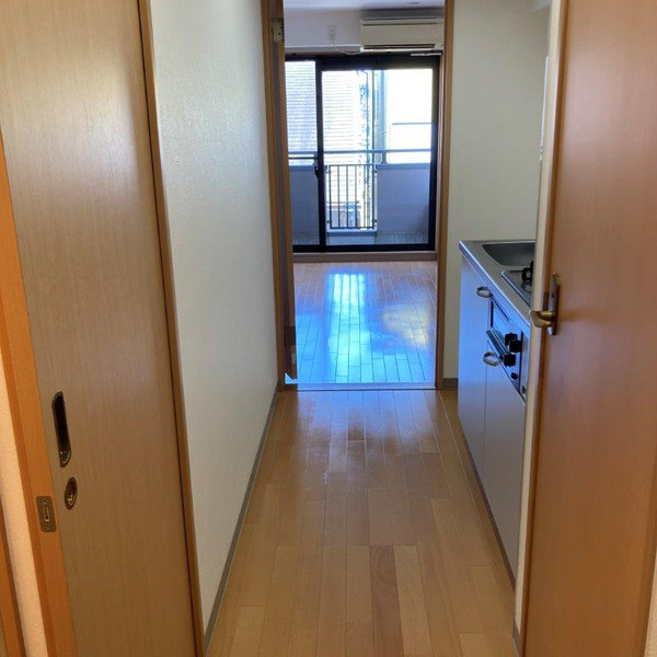 ＣＡＲＰＩＯ ８５の玄関