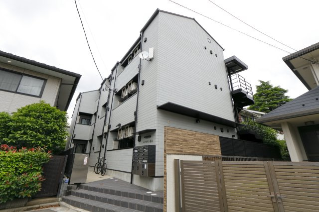 エクセラン柴又の外観