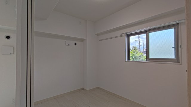 AZURE大手町の洋室