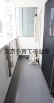 カルム浅草馬道のバルコニー