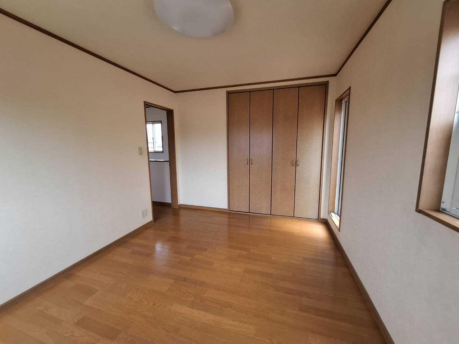 館山市北条　中古戸建の洋室