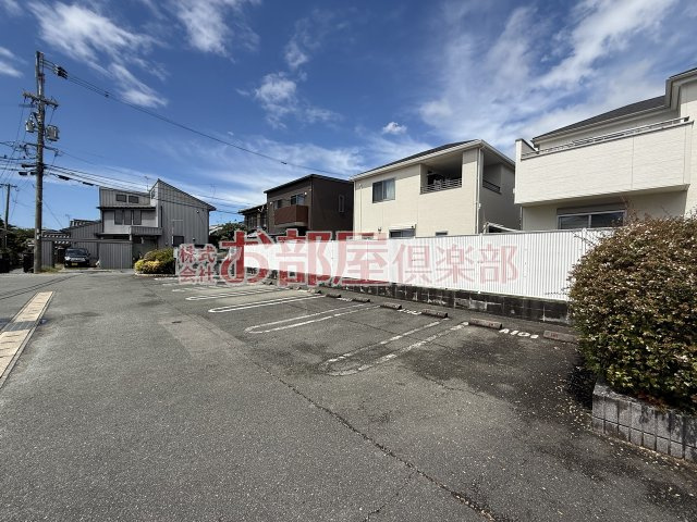 セレーノの駐車場|カースペースがあります
