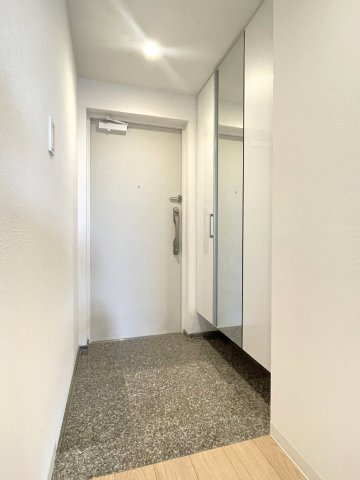 アルファスマート下松西柳の玄関