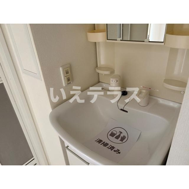 神戸市中央区加納町４丁目の賃貸マンションの洗面所