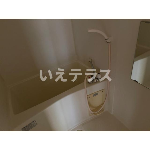 神戸市中央区加納町４丁目の賃貸マンションの浴室