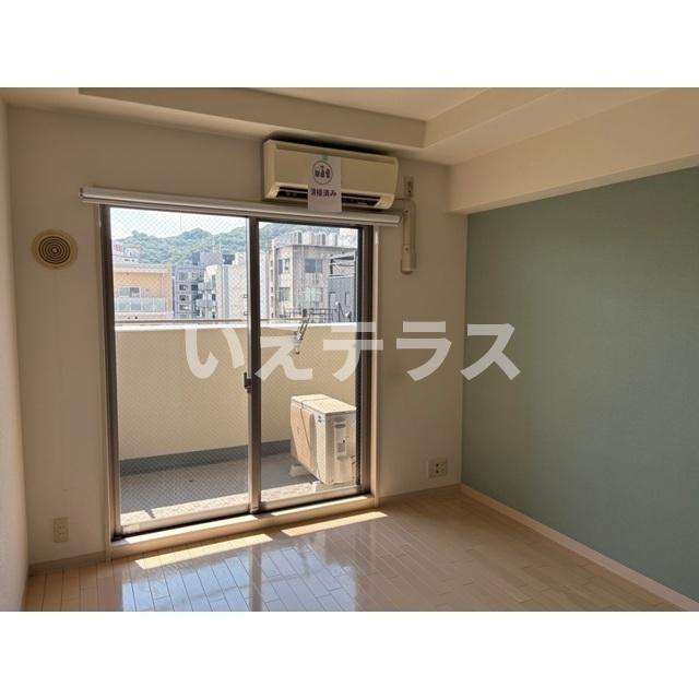 神戸市中央区加納町４丁目の賃貸マンションの寝室