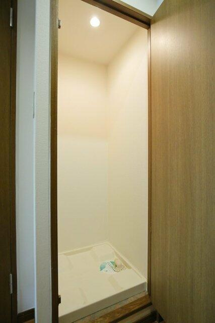 渋谷区本町２丁目の賃貸マンションの設備|室内洗濯機置場