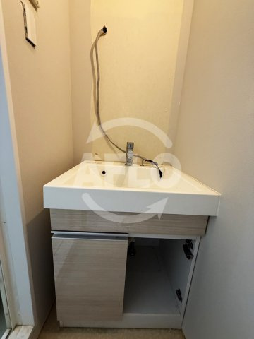 フロンティアコート堺筋本町の独立洗面台|フロンティアコート堺筋本町　独立洗面台