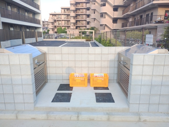 （シニア限定）ネクステージ立川のその他共用部分|敷地内ゴミストッカー