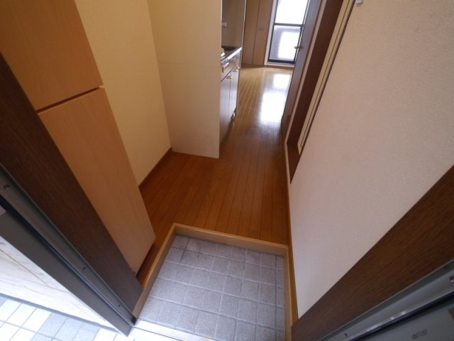Y'S COCOの玄関
