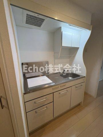 SERENiTE本町エコートのキッチン