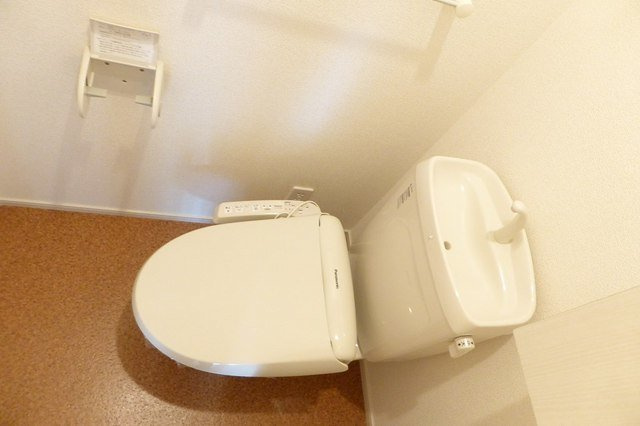 アイリス　Ⅰのトイレ|清潔感のあるトイレです
