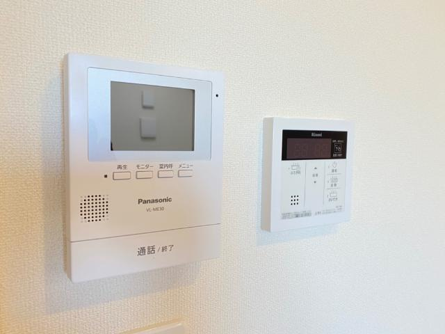 サンシャインヒルの内装|カメラ付インターホン